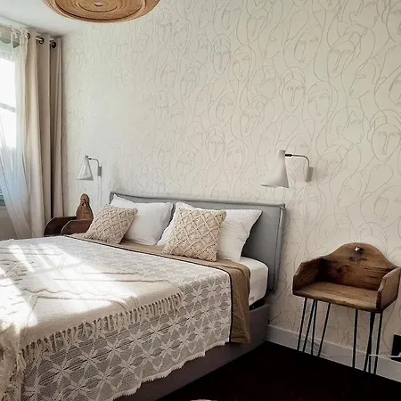Maison D'hote Les Allois Bed & Breakfast